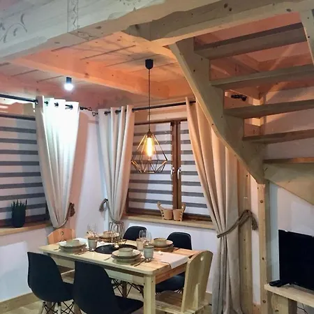 Goralski U Basisty Dağ evi