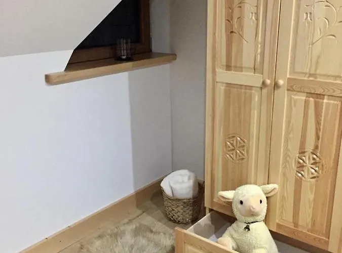 Goralski U Basisty * Poronin